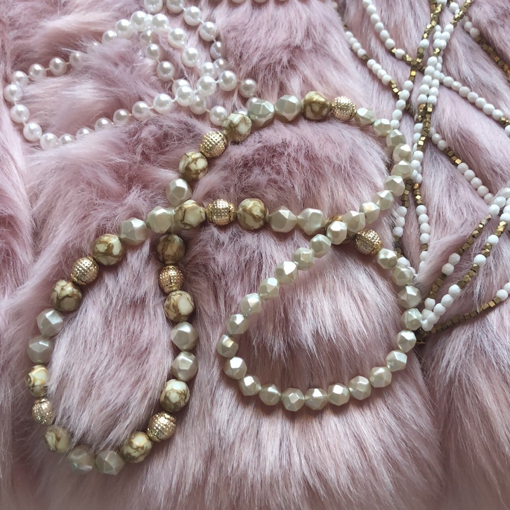 COLLIER - Picture 2 of 7